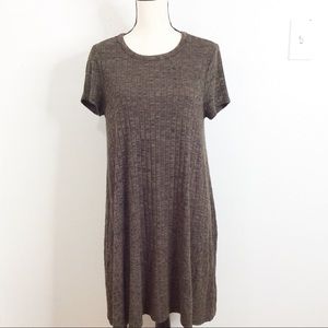 Alya Ribbed Short Sleeve Sweater Dress Large